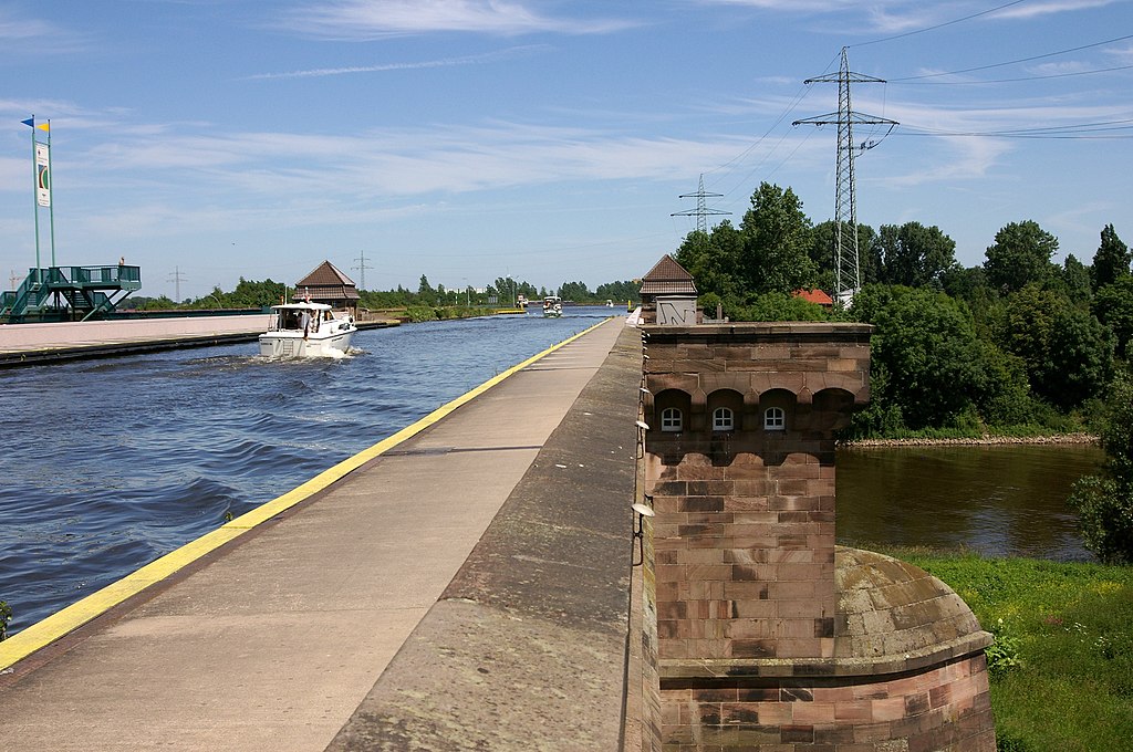 Wasserstrassenkreuz_Minden